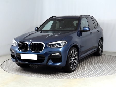BMW X3, 2019 - pohled č. 3