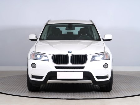BMW X3, 2011 - pohled č. 2