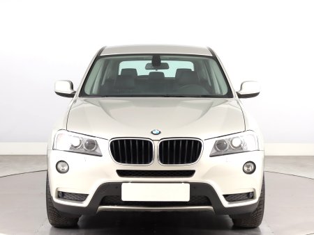 BMW X3, 2011 - pohled č. 2