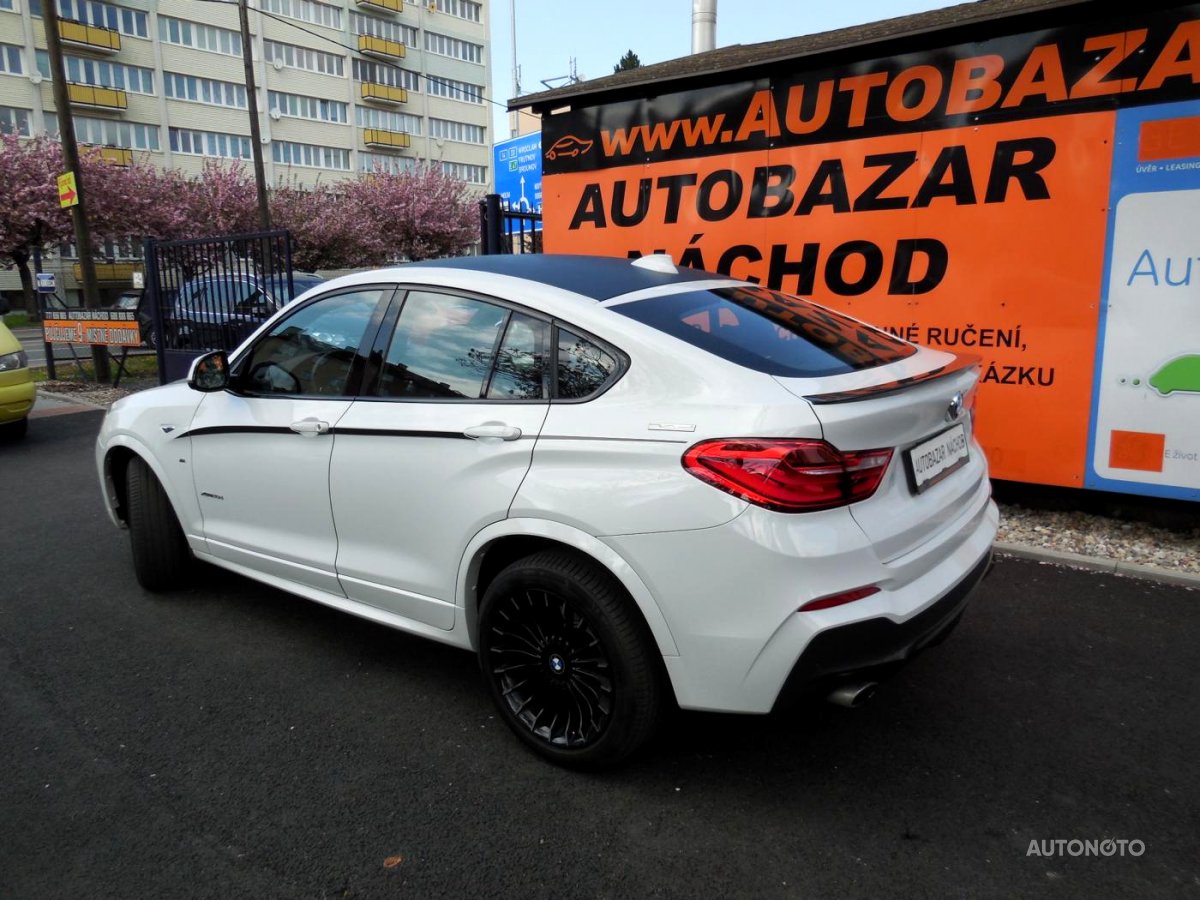 BMW X4, 2016 - pohled č. 3