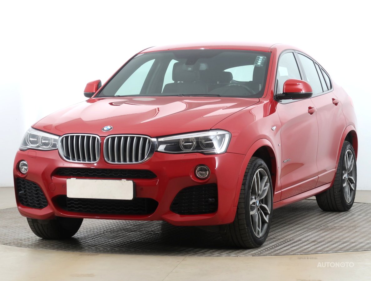 BMW X4, 2018 - pohled č. 3