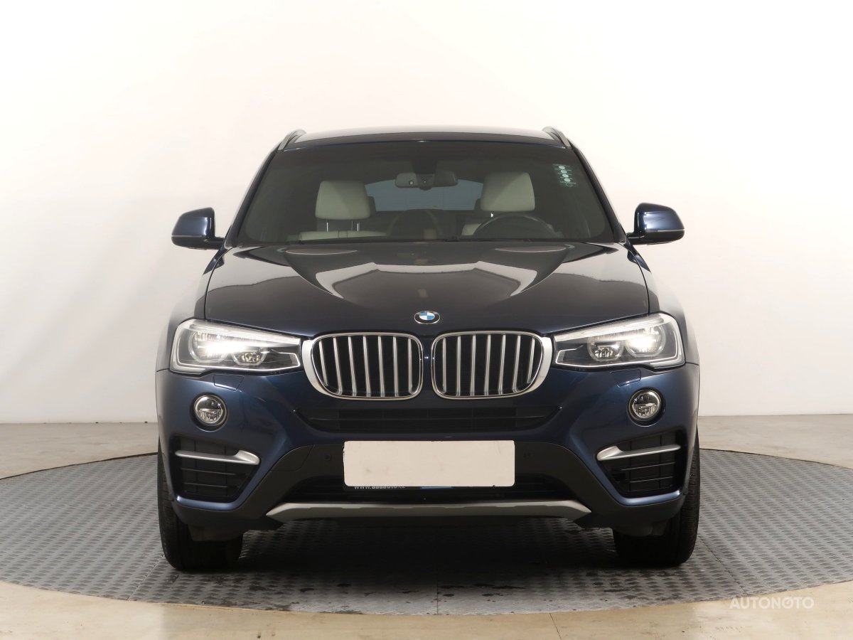BMW X4, 2015 - pohled č. 2