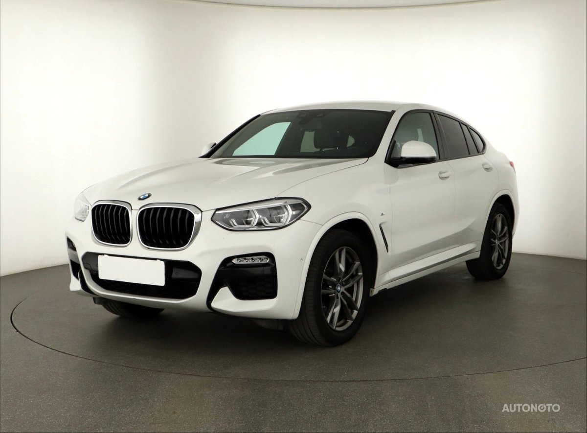 BMW X4, 2019 - pohled č. 3