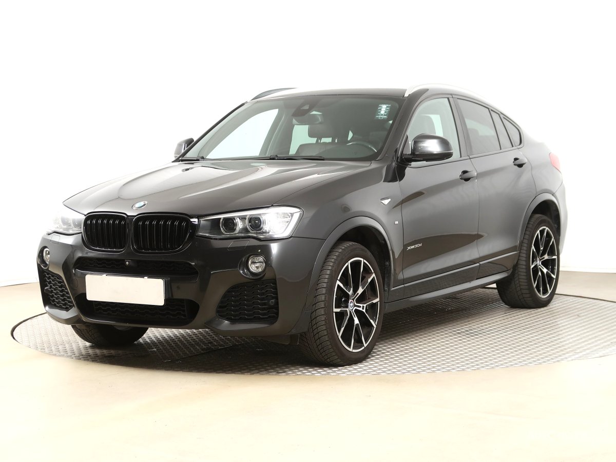 BMW X4, 2014 - pohled č. 3