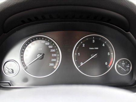 BMW X4, 2015 - pohled č. 13