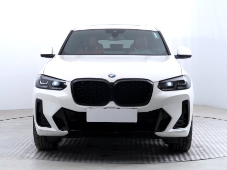 BMW X4, 2022 - pohled č. 2