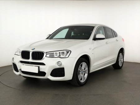 BMW X4, 2017 - pohled č. 3