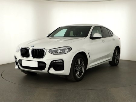 BMW X4, 2019 - pohled č. 3