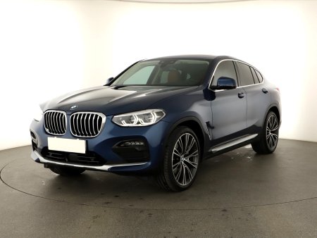 BMW X4, 2021 - pohled č. 3