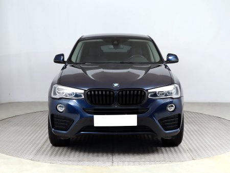 BMW X4, 2017 - pohled č. 2