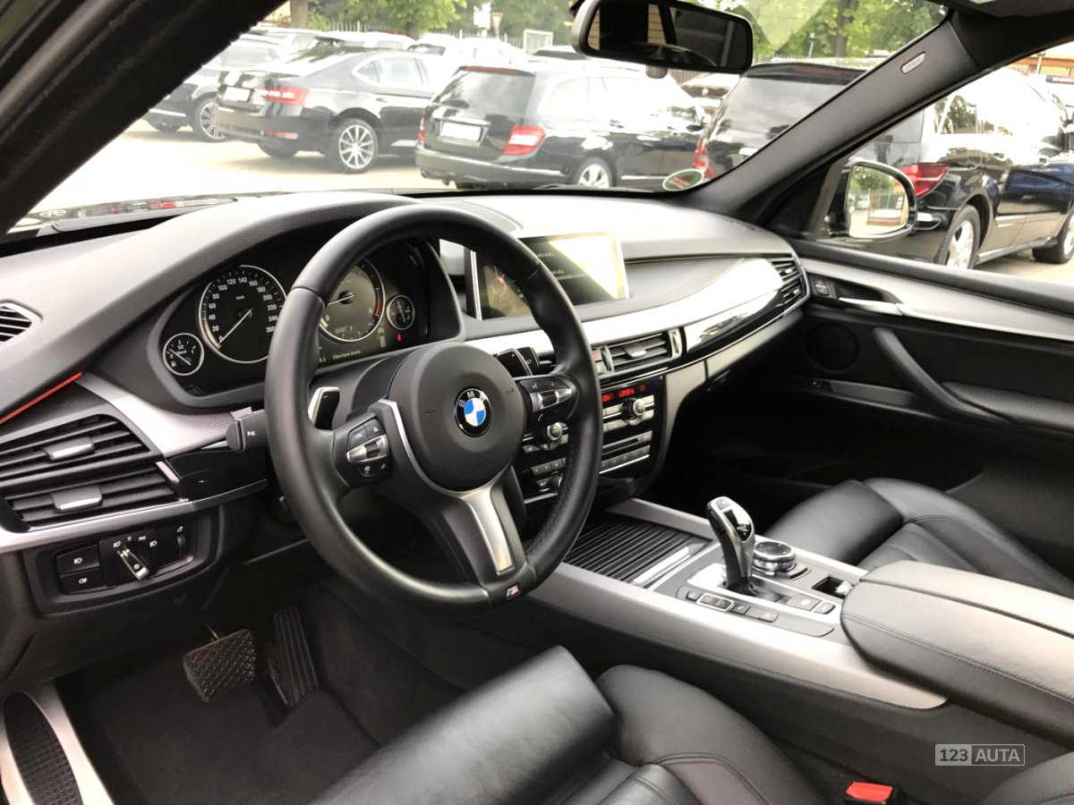 BMW X5, 2014 - pohled č. 11
