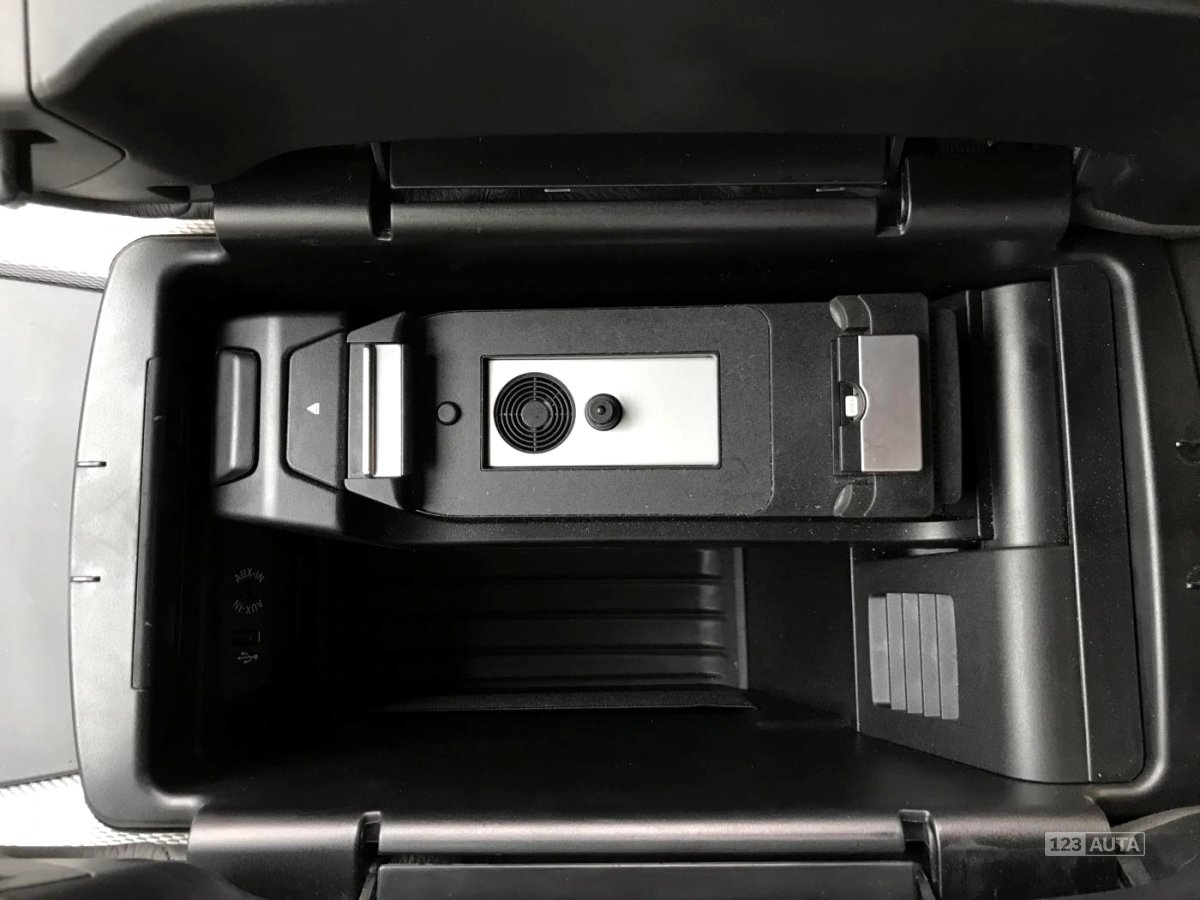 BMW X5, 2014 - pohled č. 21