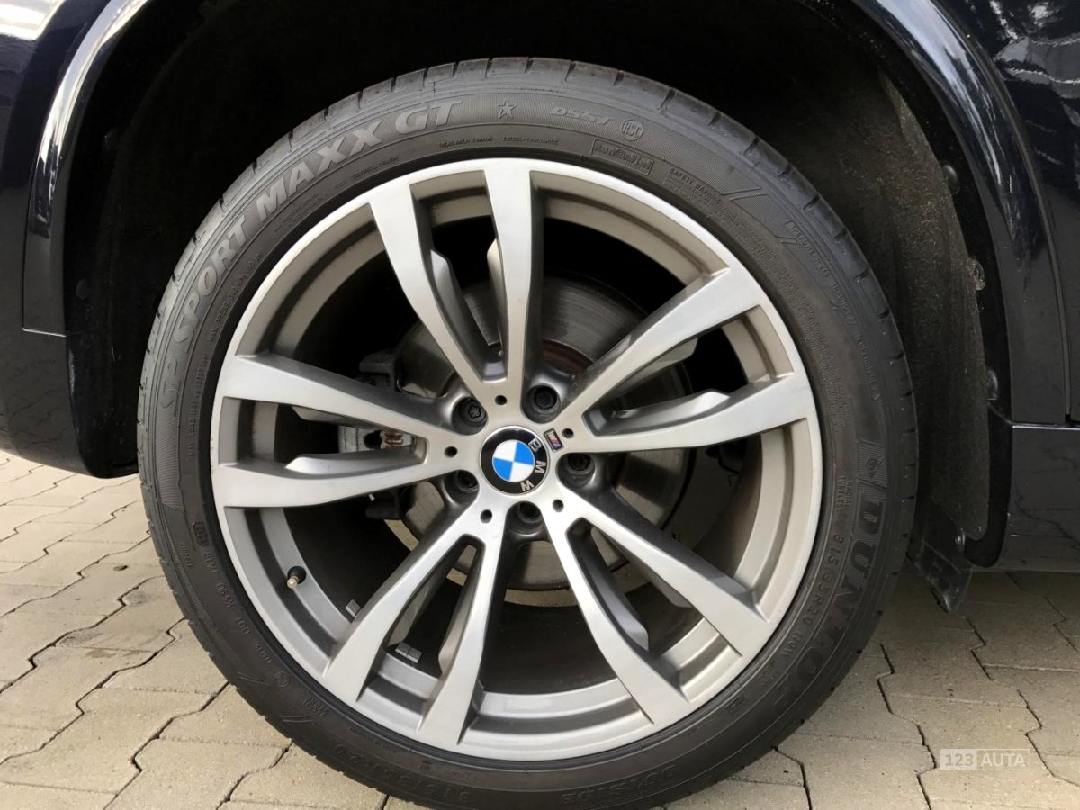 BMW X5, 2014 - pohled č. 25