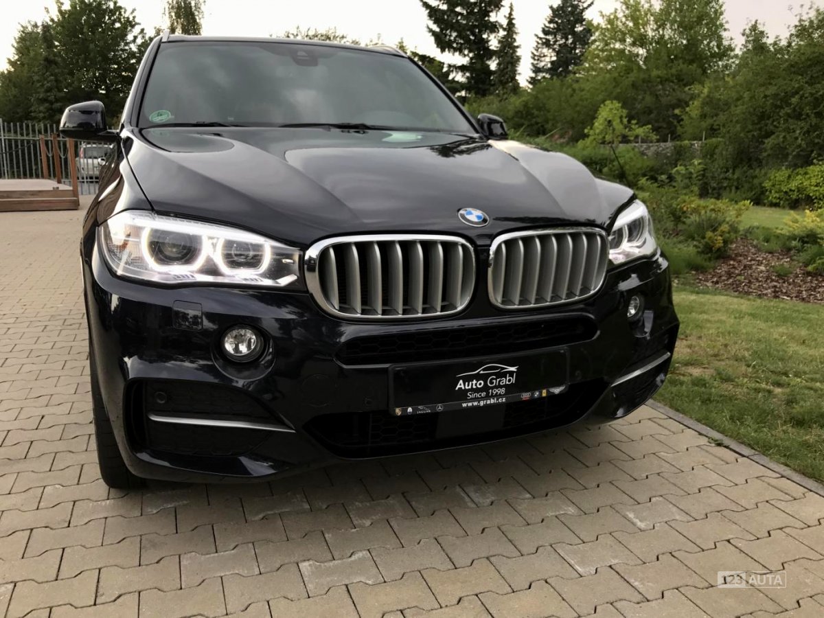 BMW X5, 2014 - pohled č. 4
