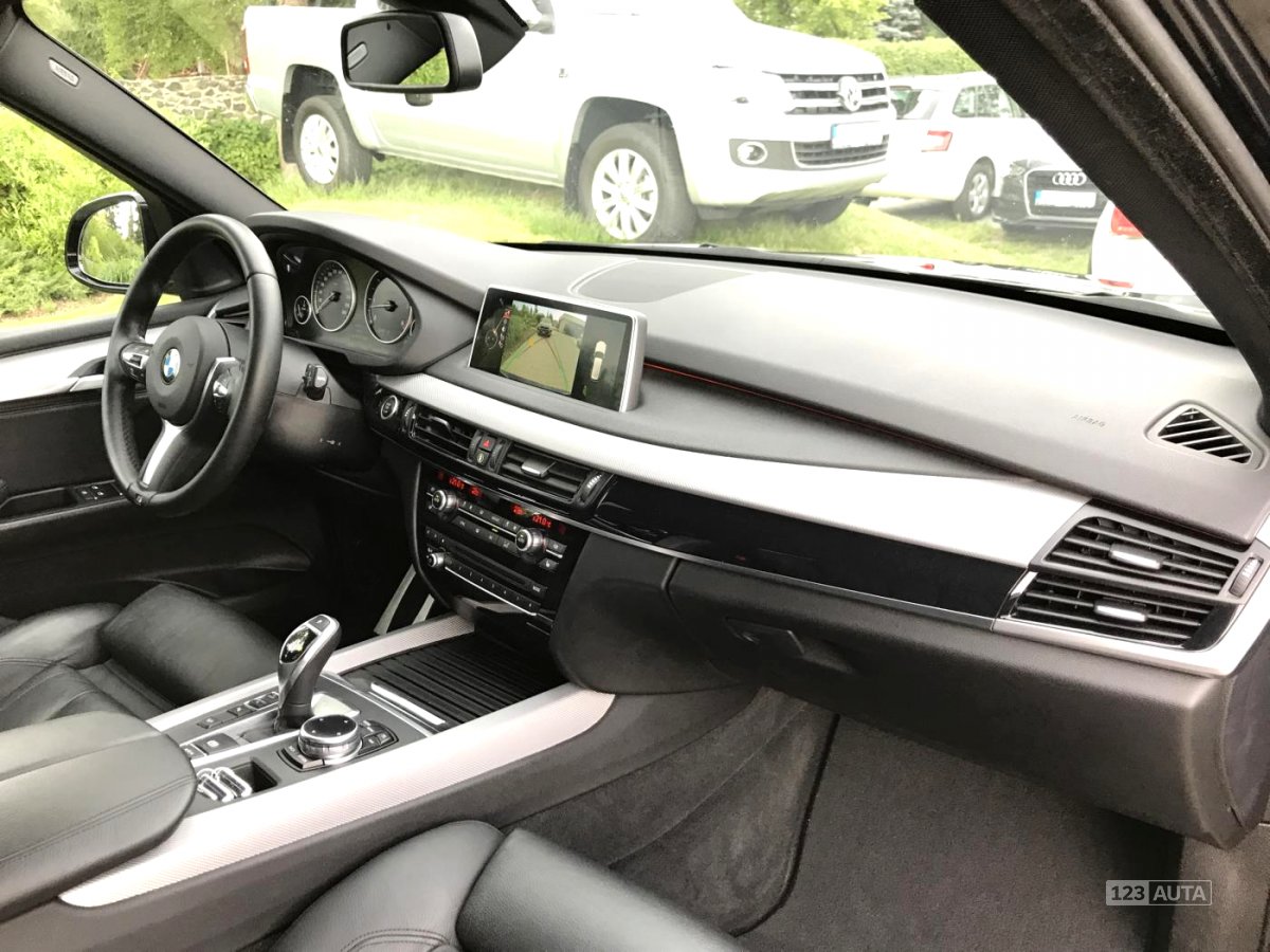 BMW X5, 2014 - pohled č. 9