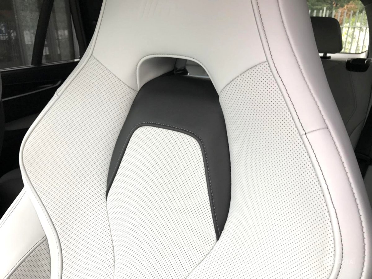 BMW X5, 2016 - pohled č. 22