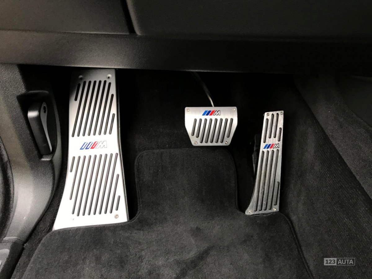 BMW X5, 2016 - pohled č. 25