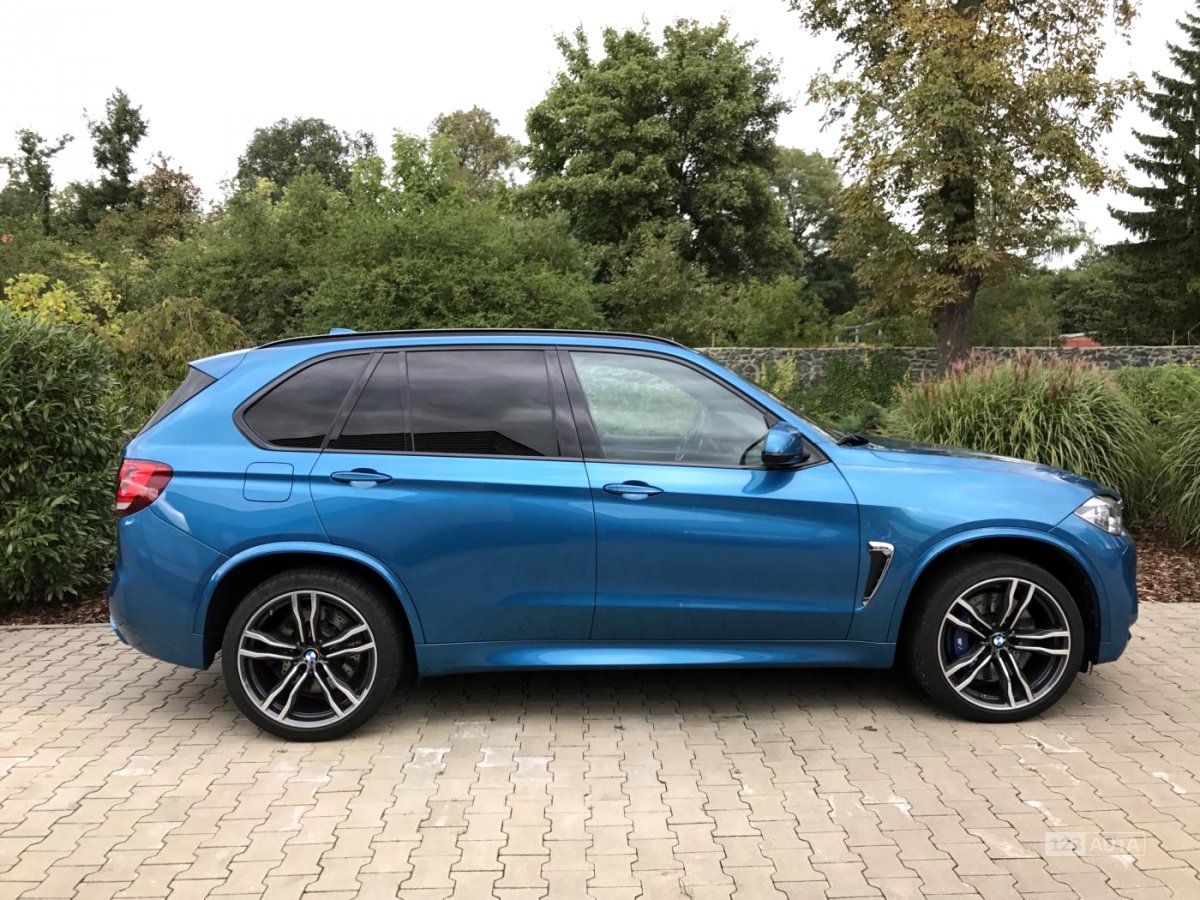 BMW X5, 2016 - pohled č. 5