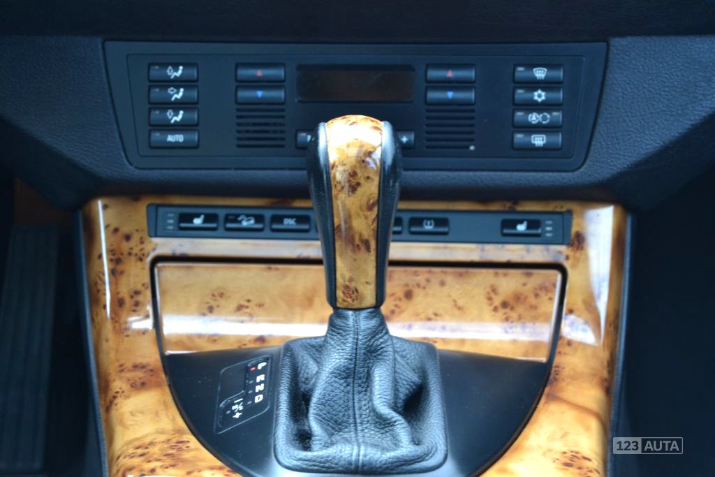 BMW X5, 2004 - pohled č. 12