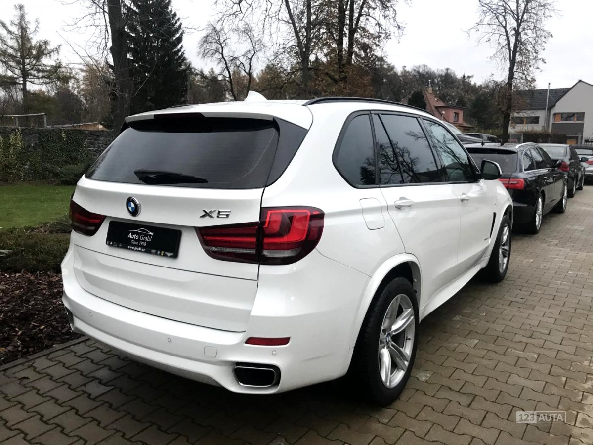 BMW X5, 2014 - pohled č. 5