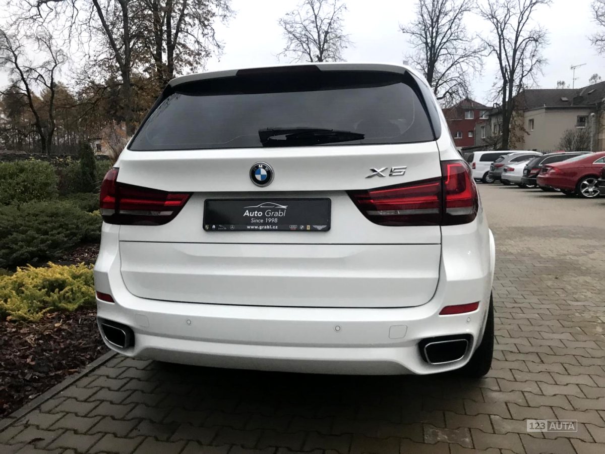 BMW X5, 2014 - pohled č. 6
