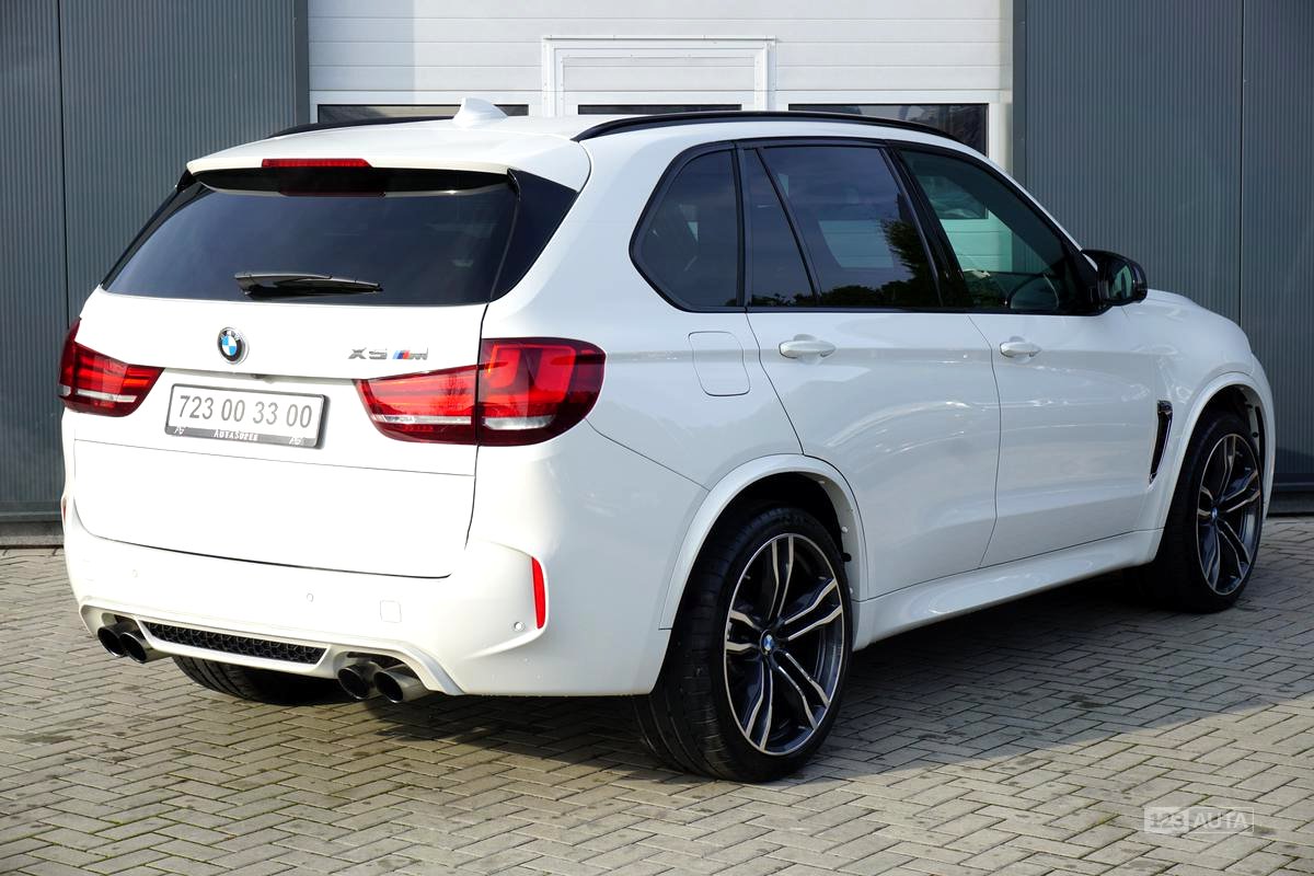 BMW X5, 2017 - pohled č. 7