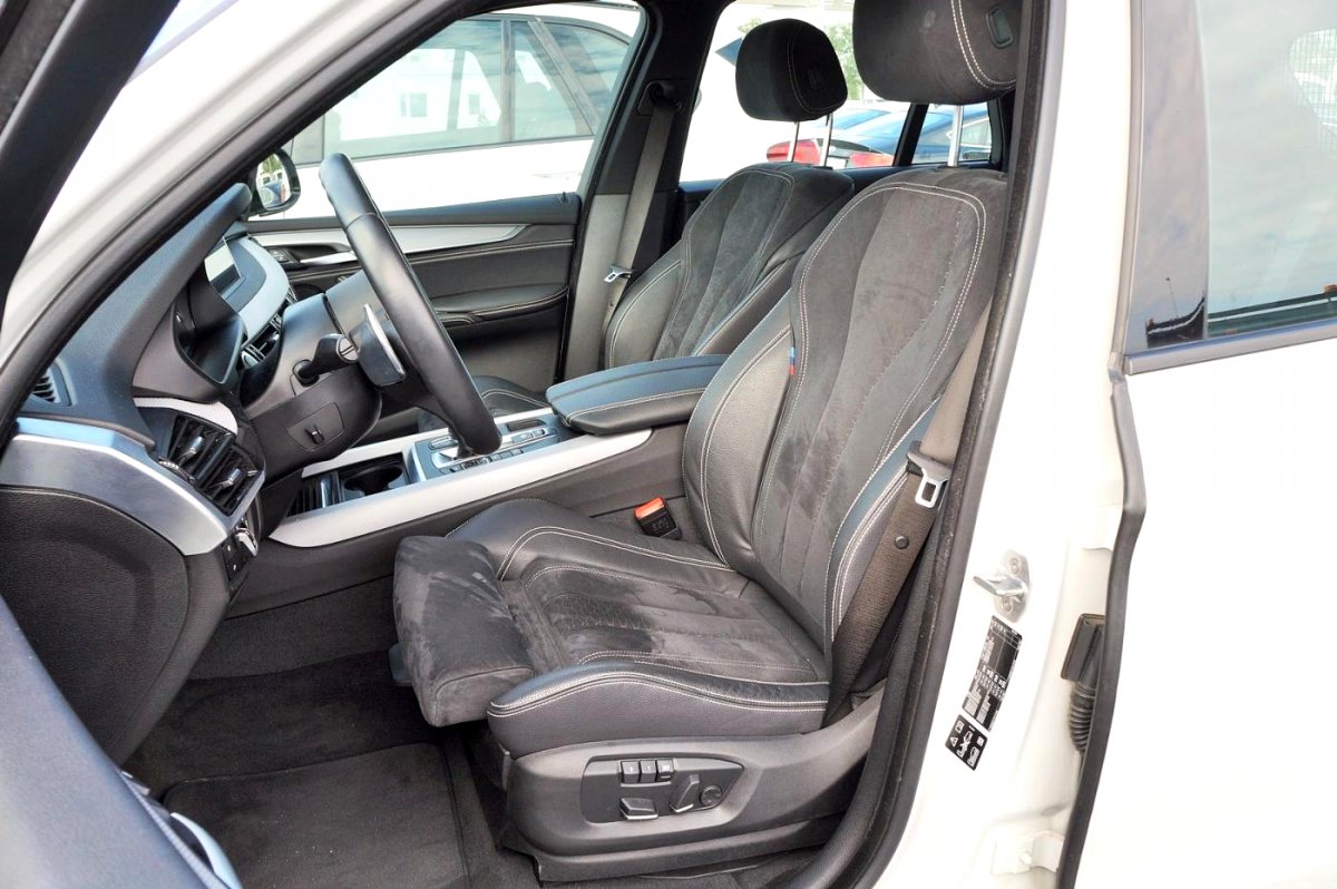 BMW X5, 2017 - pohled č. 3