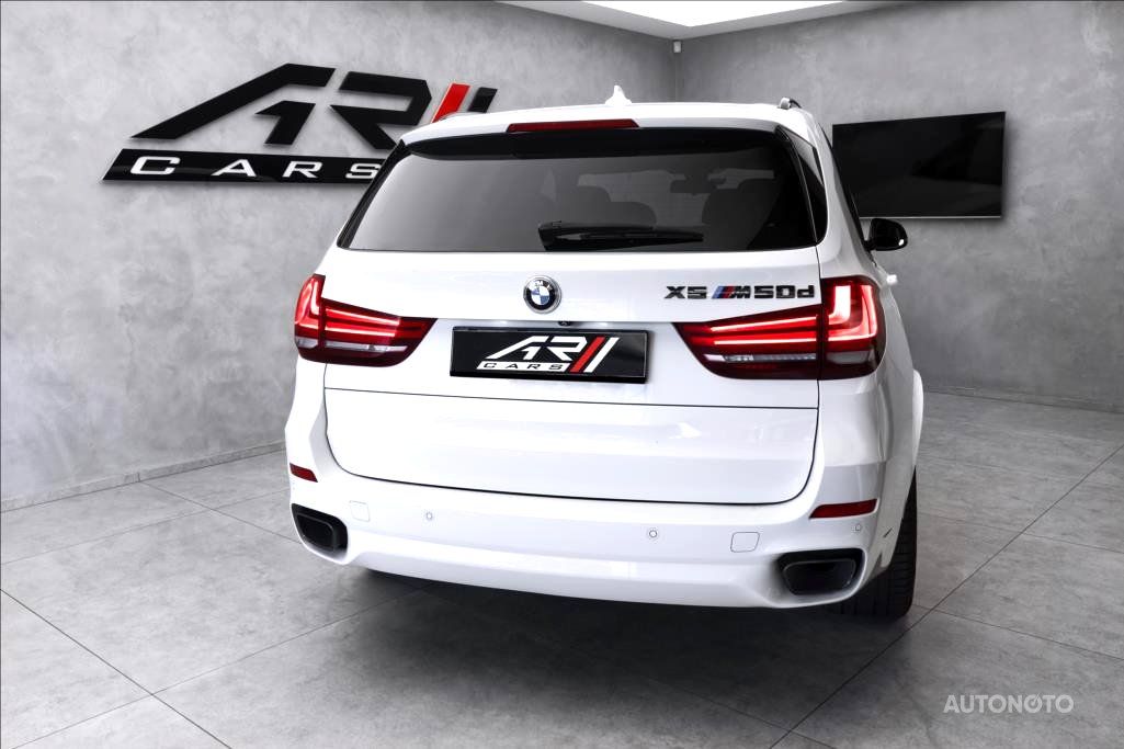 BMW X5, 2015 - pohled č. 7