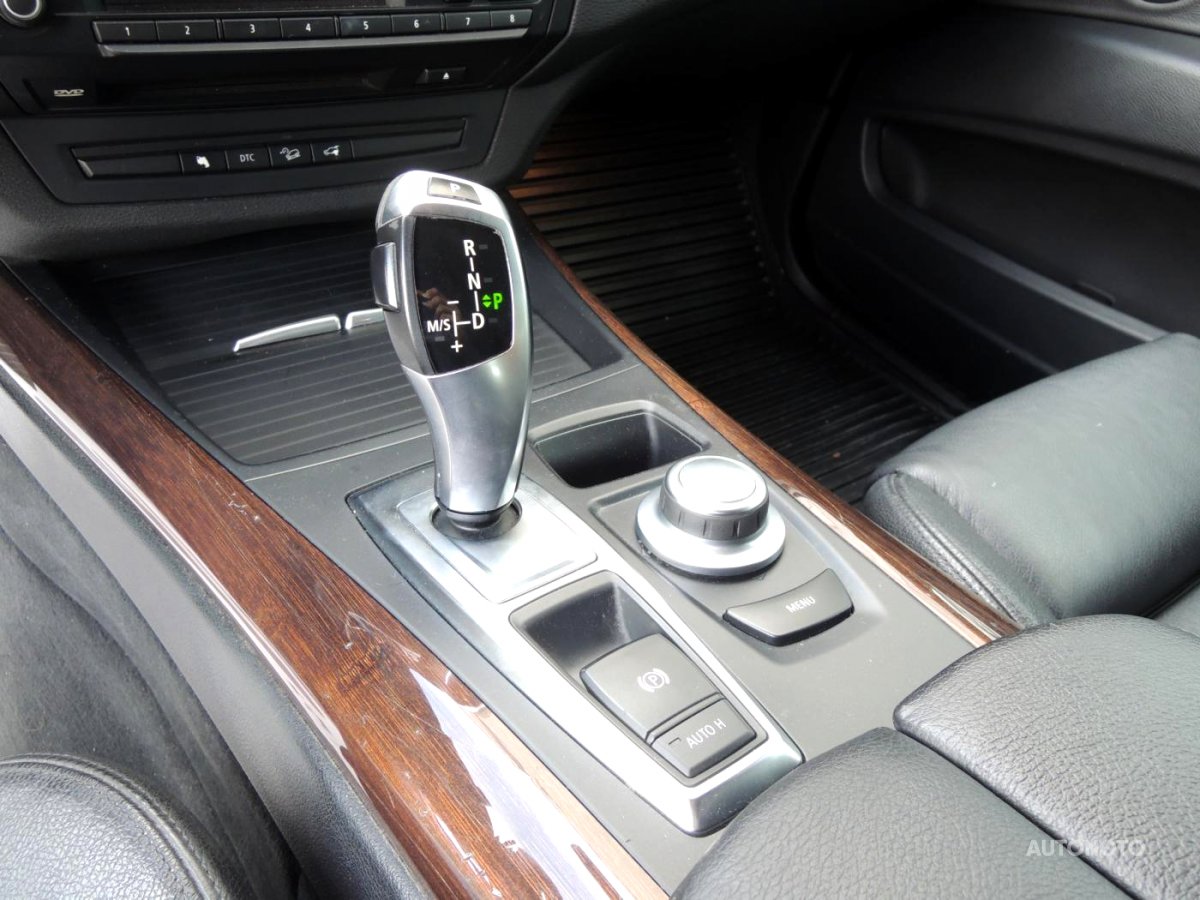 BMW X5, 2009 - pohled č. 10