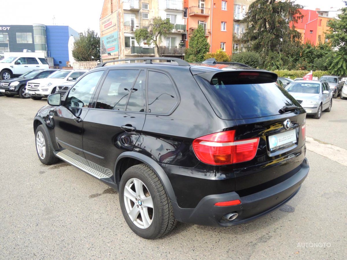 BMW X5, 2009 - pohled č. 3
