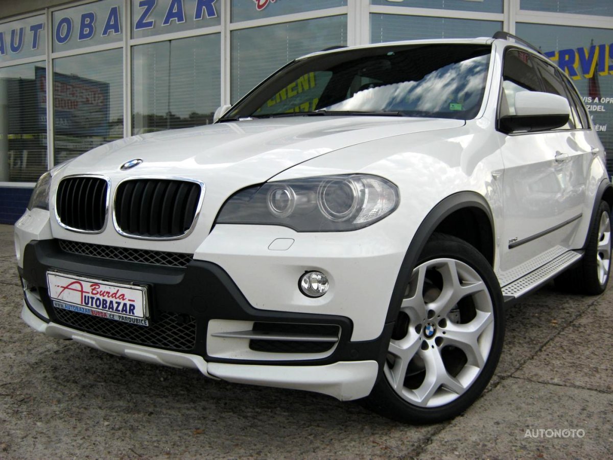 BMW X5, 2009 - pohled č. 2