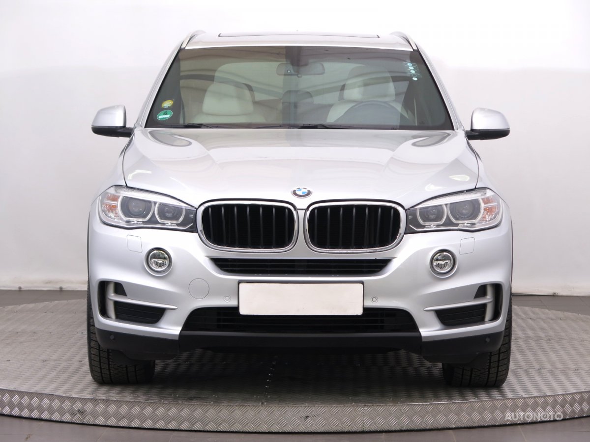 BMW X5, 2014 - pohled č. 2