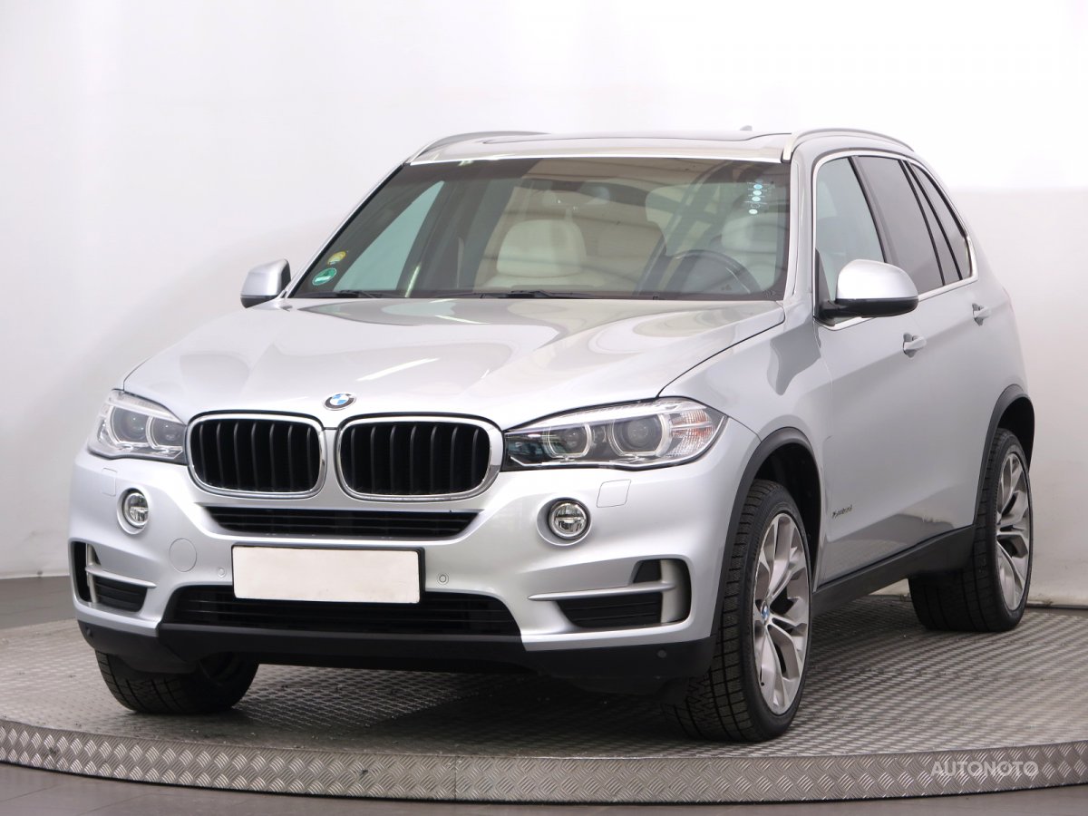 BMW X5, 2014 - pohled č. 3