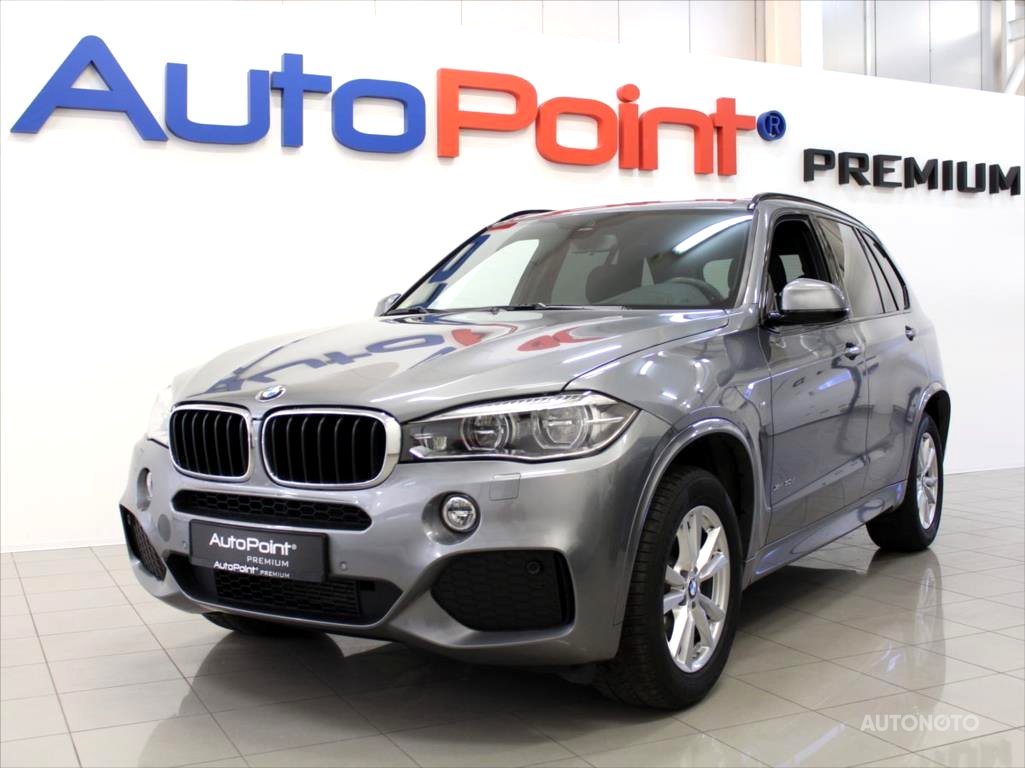 BMW X5, 2021 - celkový pohled