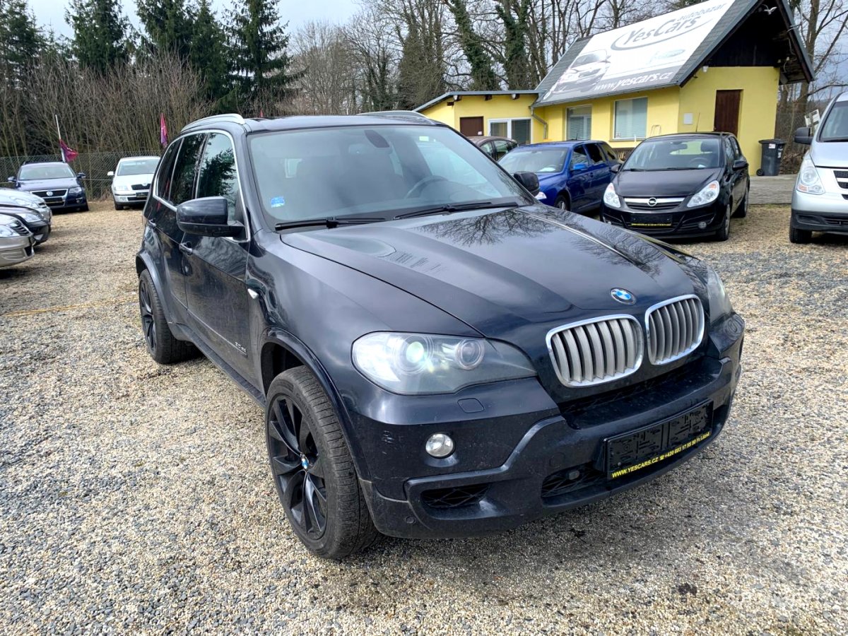 BMW X5, 2008 - pohled č. 2
