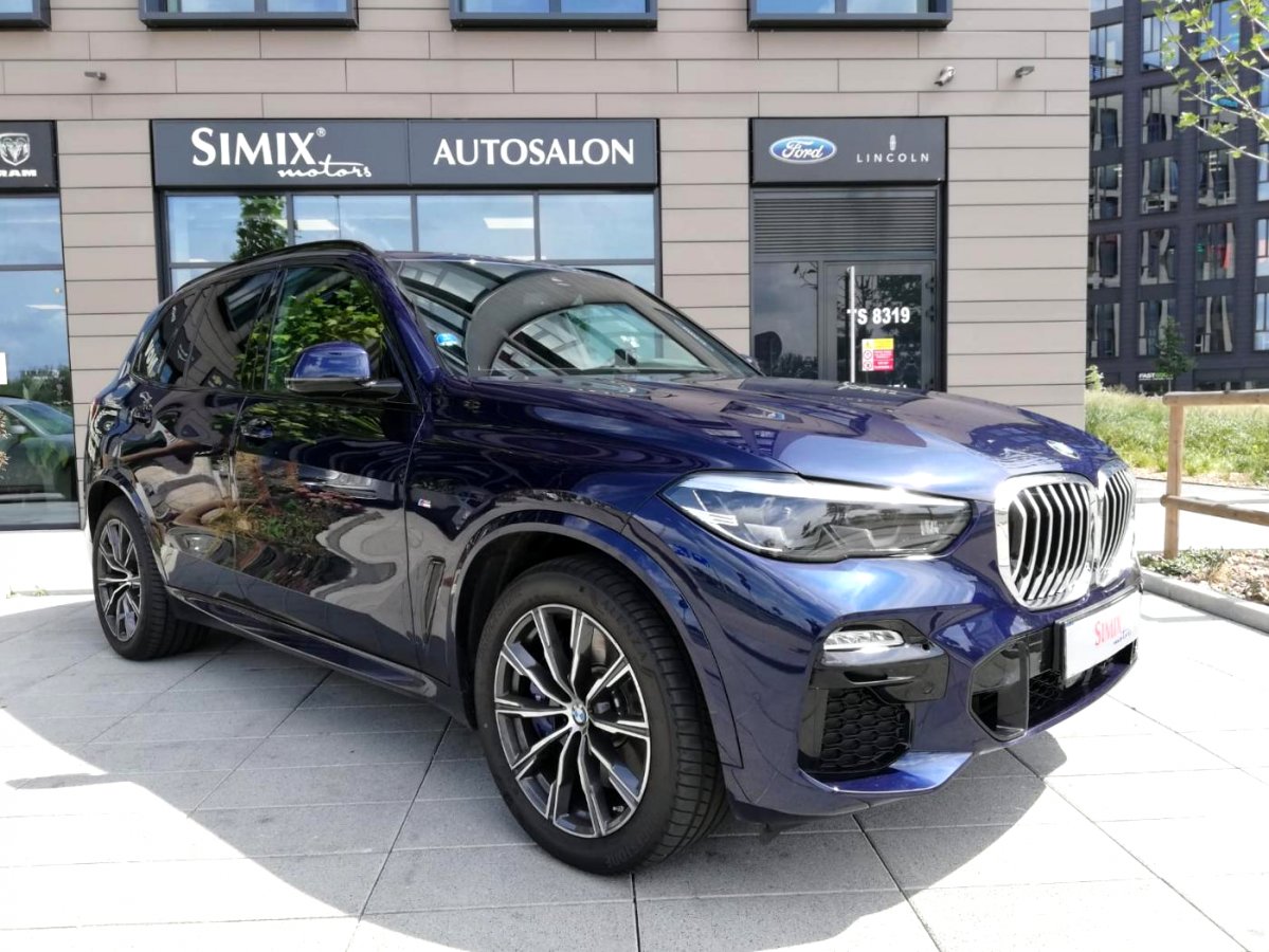 BMW X5, 2019 - celkový pohled