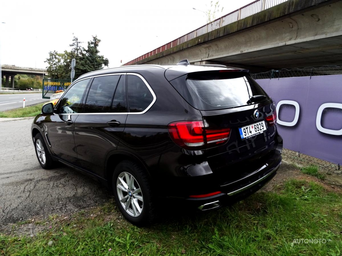 BMW X5, 2015 - pohled č. 3