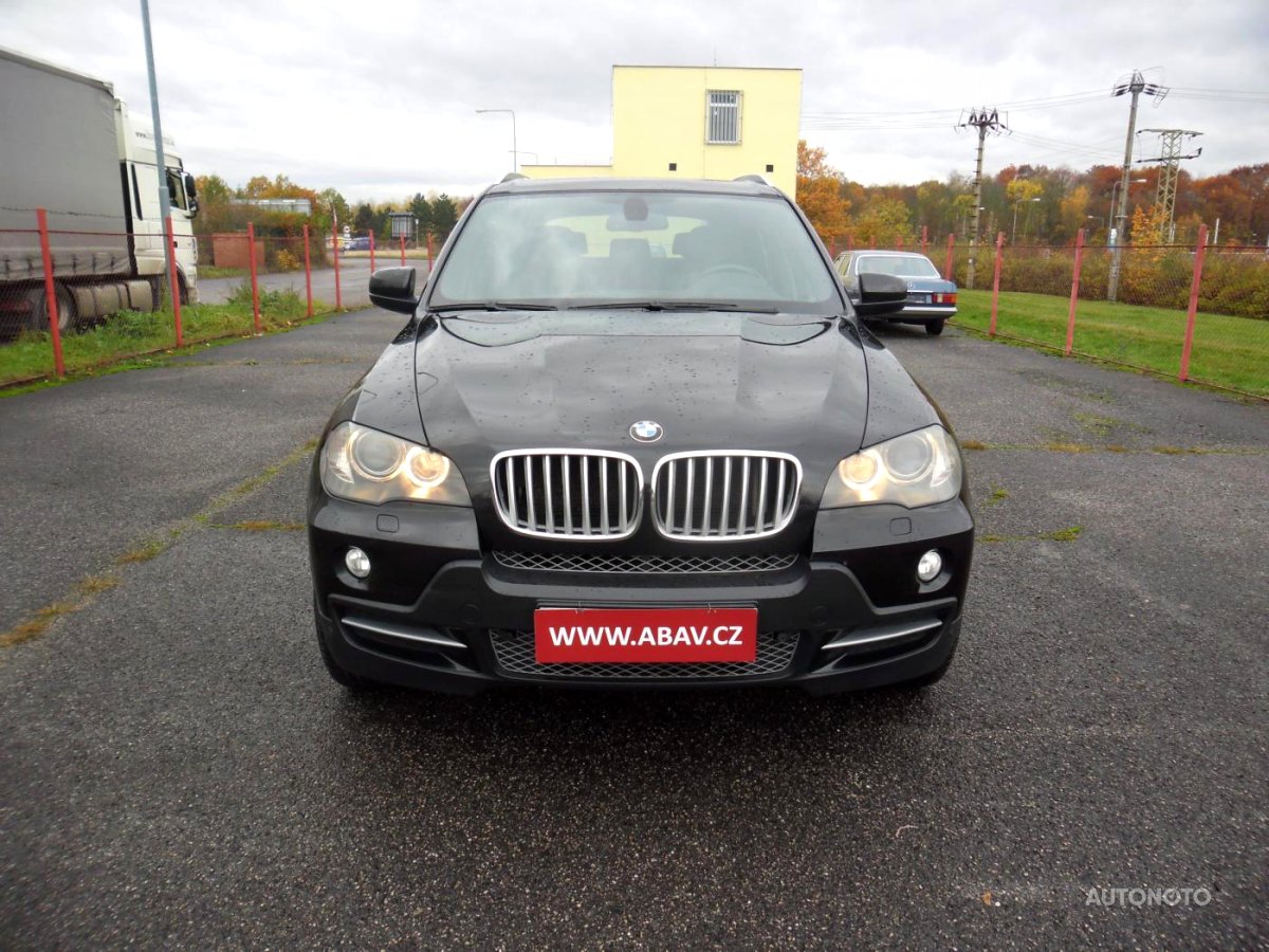 BMW X5, 2009 - pohled č. 2