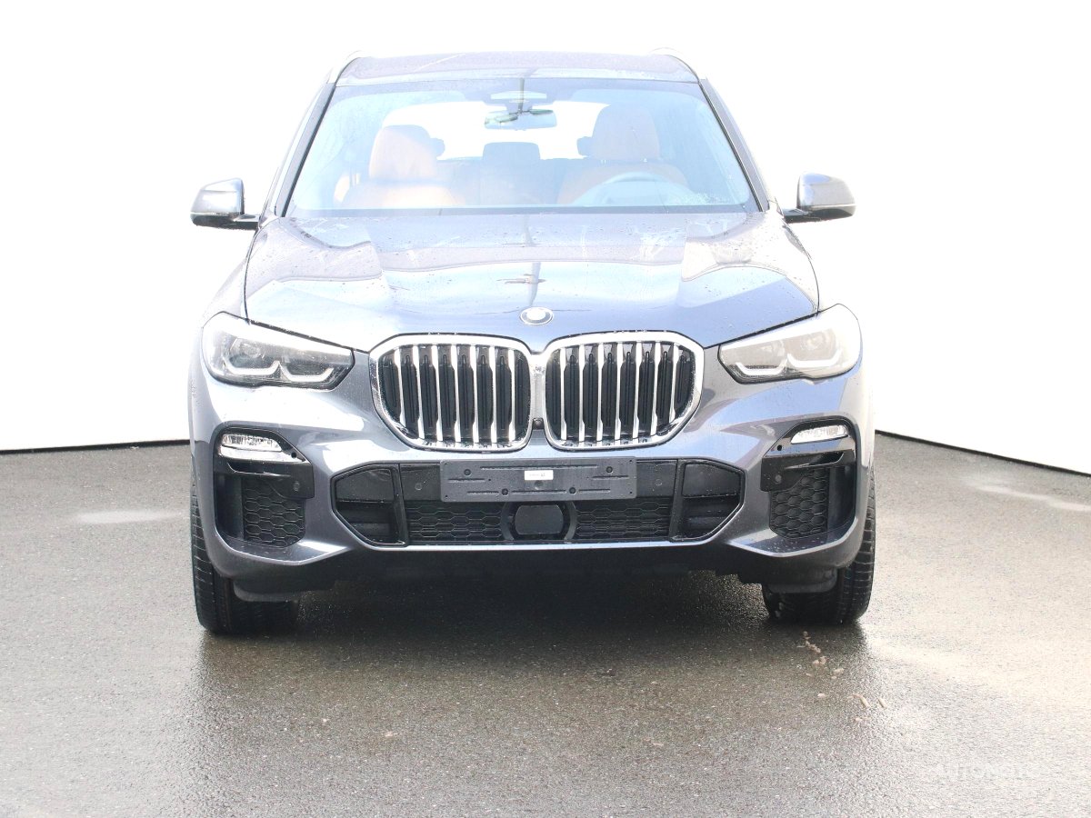 BMW X5, 2021 - pohled č. 2