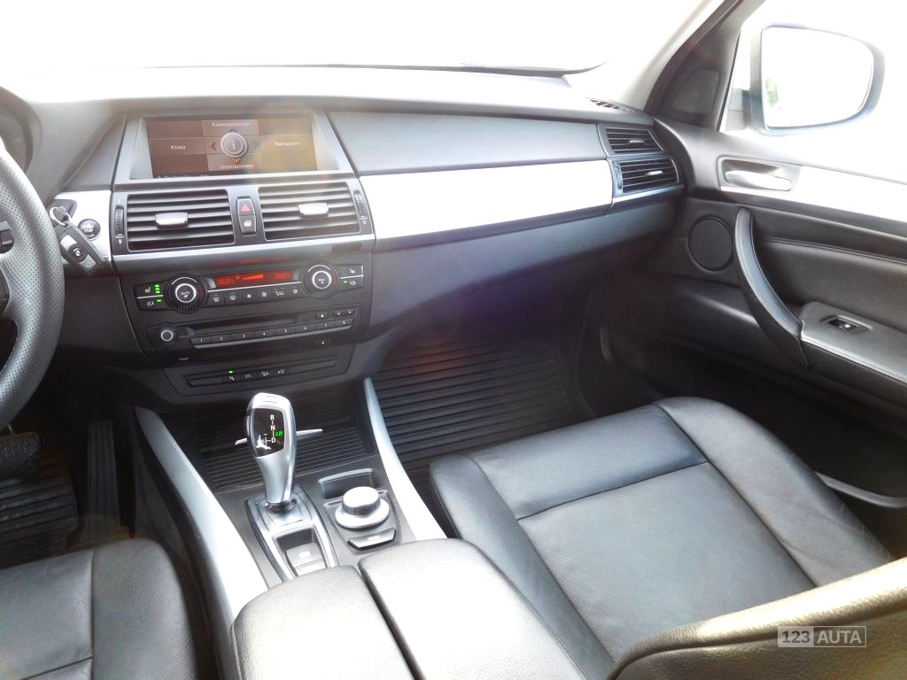 BMW X5, 2008 - pohled č. 21
