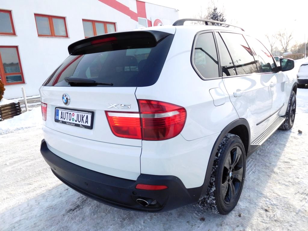 BMW X5, 2008 - pohled č. 8
