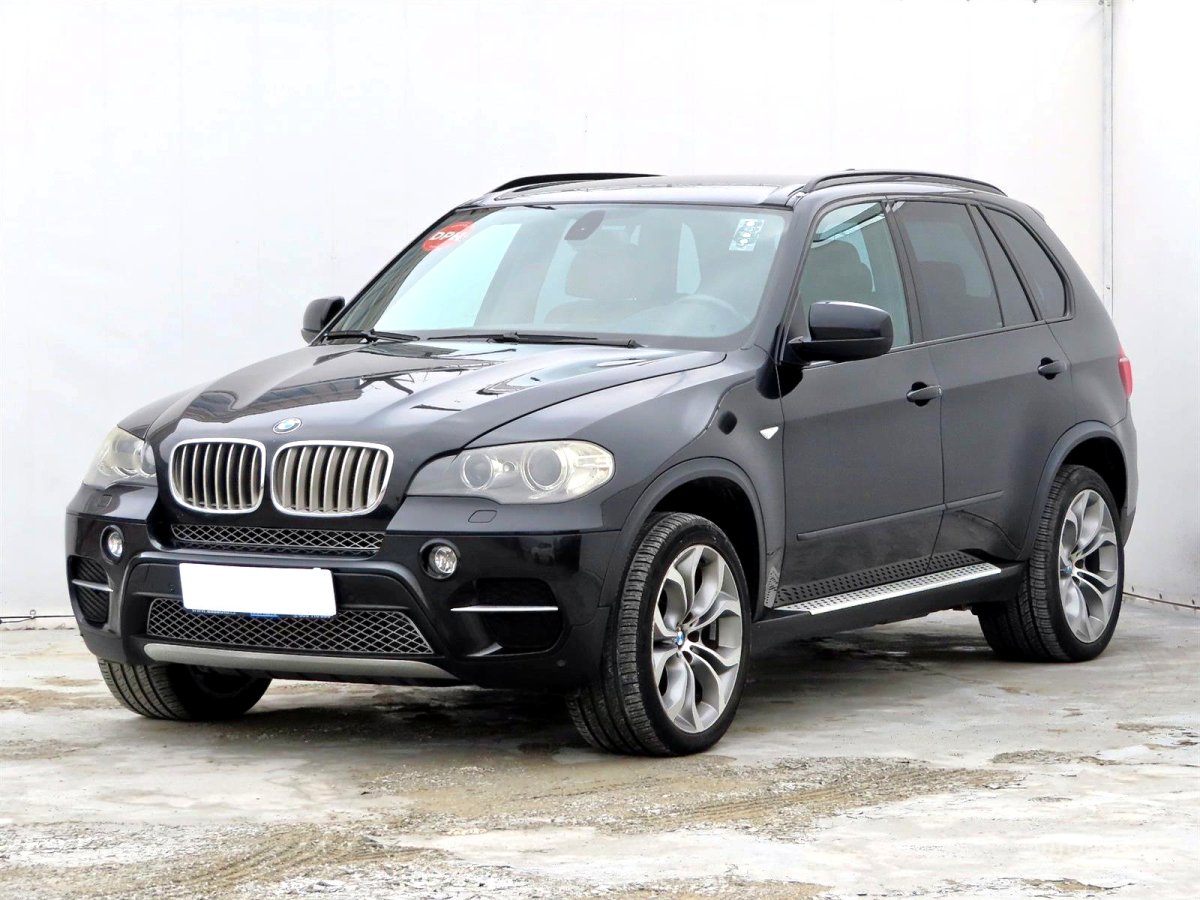 BMW X5, 2010 - pohled č. 3