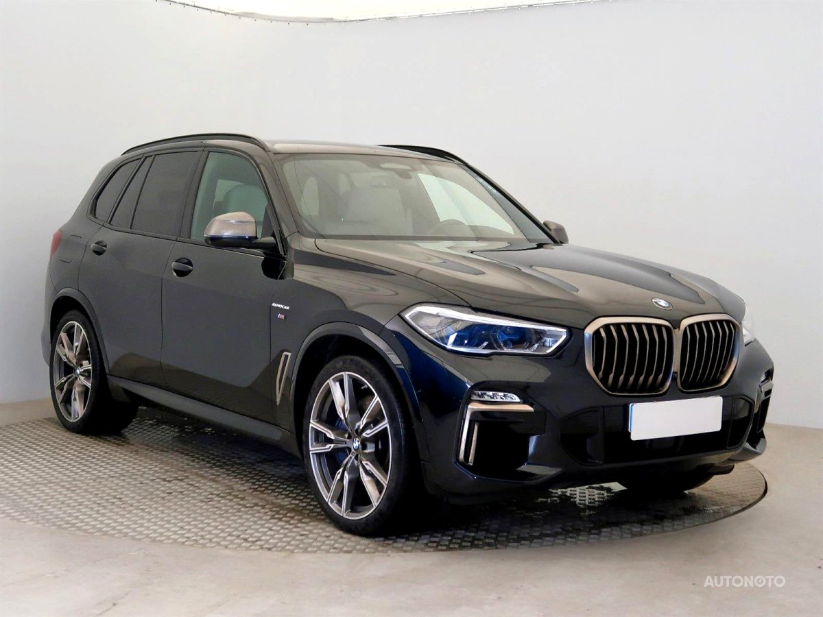 BMW X5, 2021 - celkový pohled