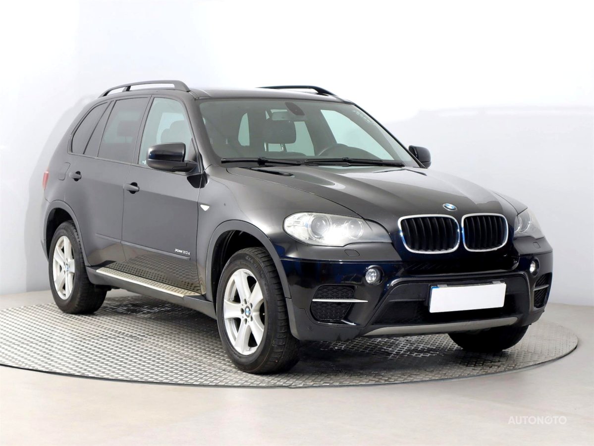 BMW X5, 2011 - celkový pohled