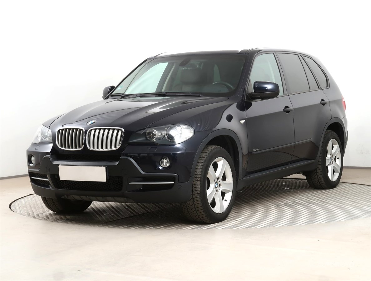 BMW X5, 2008 - pohled č. 3