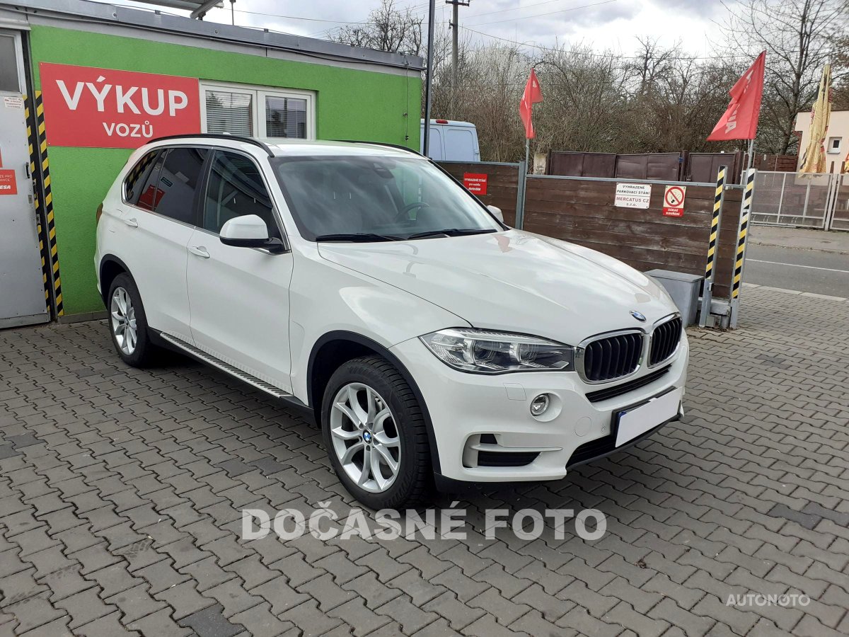 BMW X5, 2018 - celkový pohled