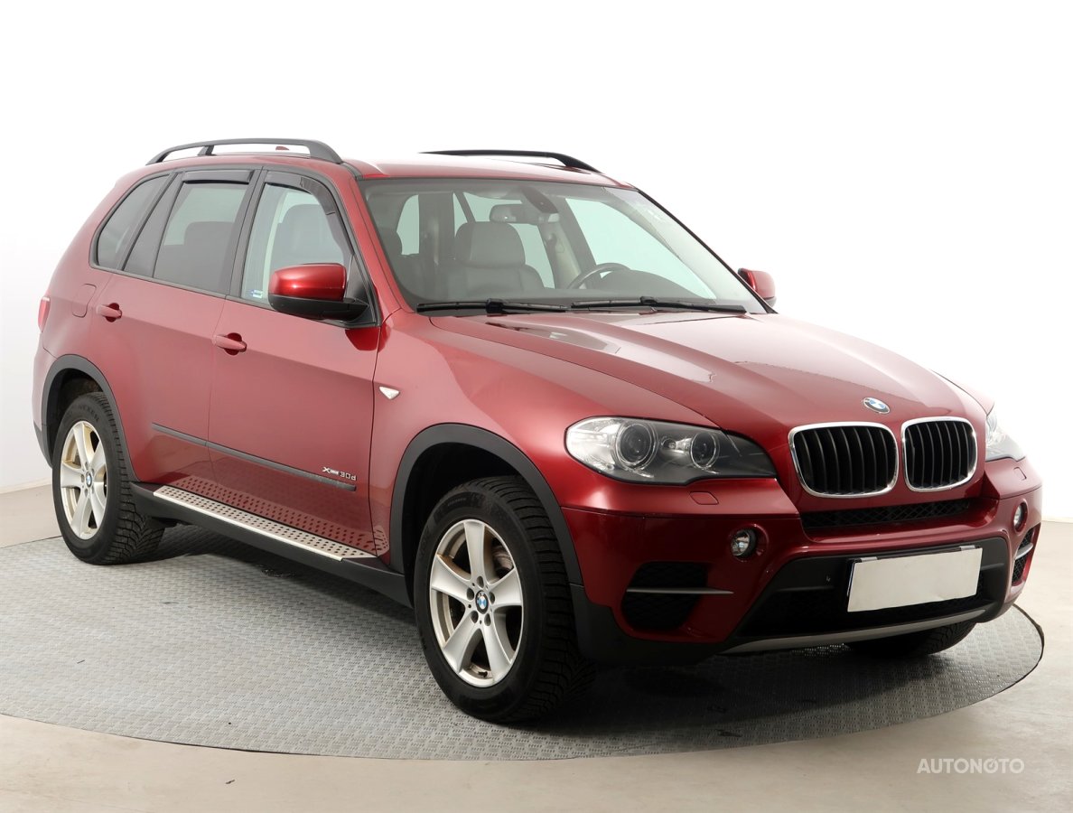 BMW X5, 2012 - celkový pohled