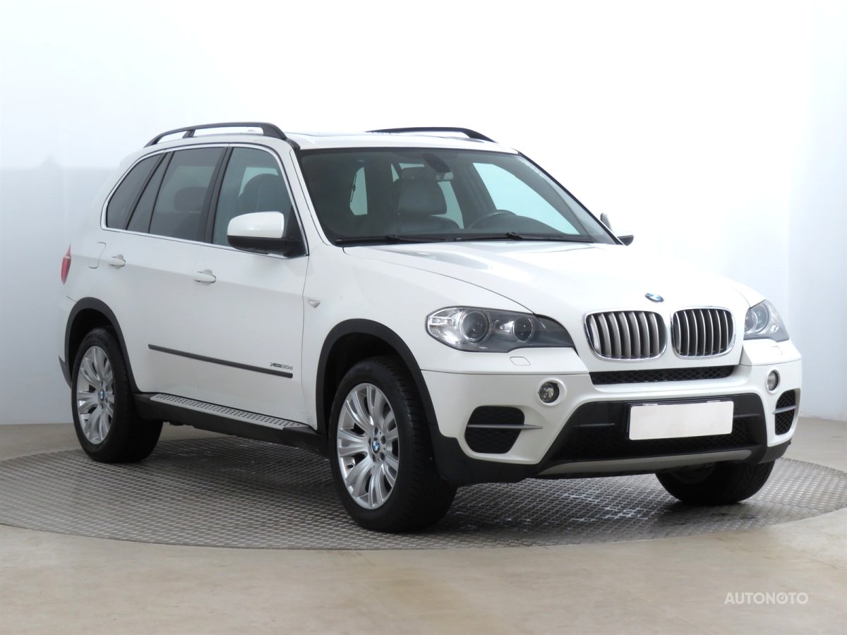 BMW X5, 2011 - celkový pohled