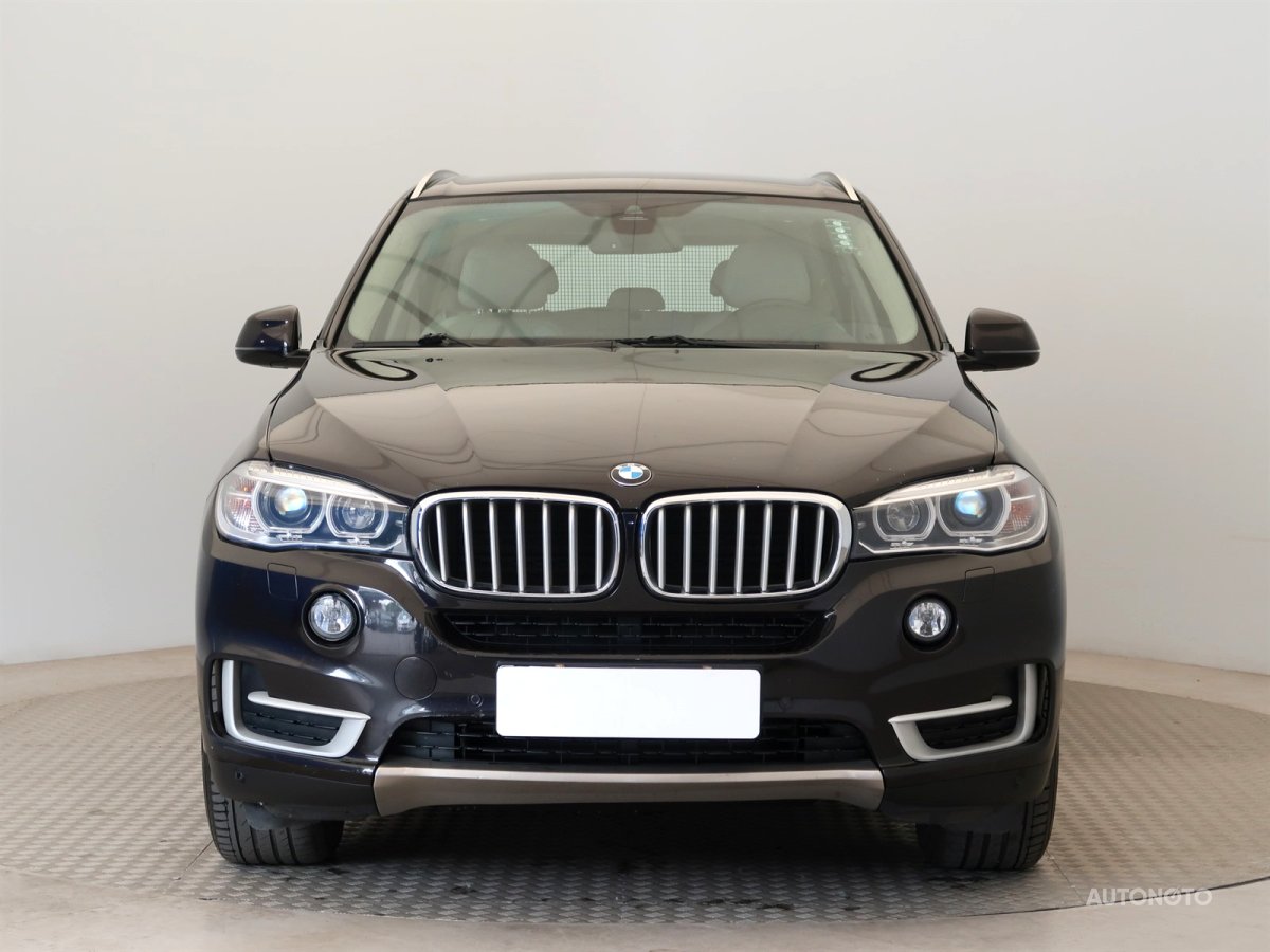 BMW X5, 2014 - pohled č. 2