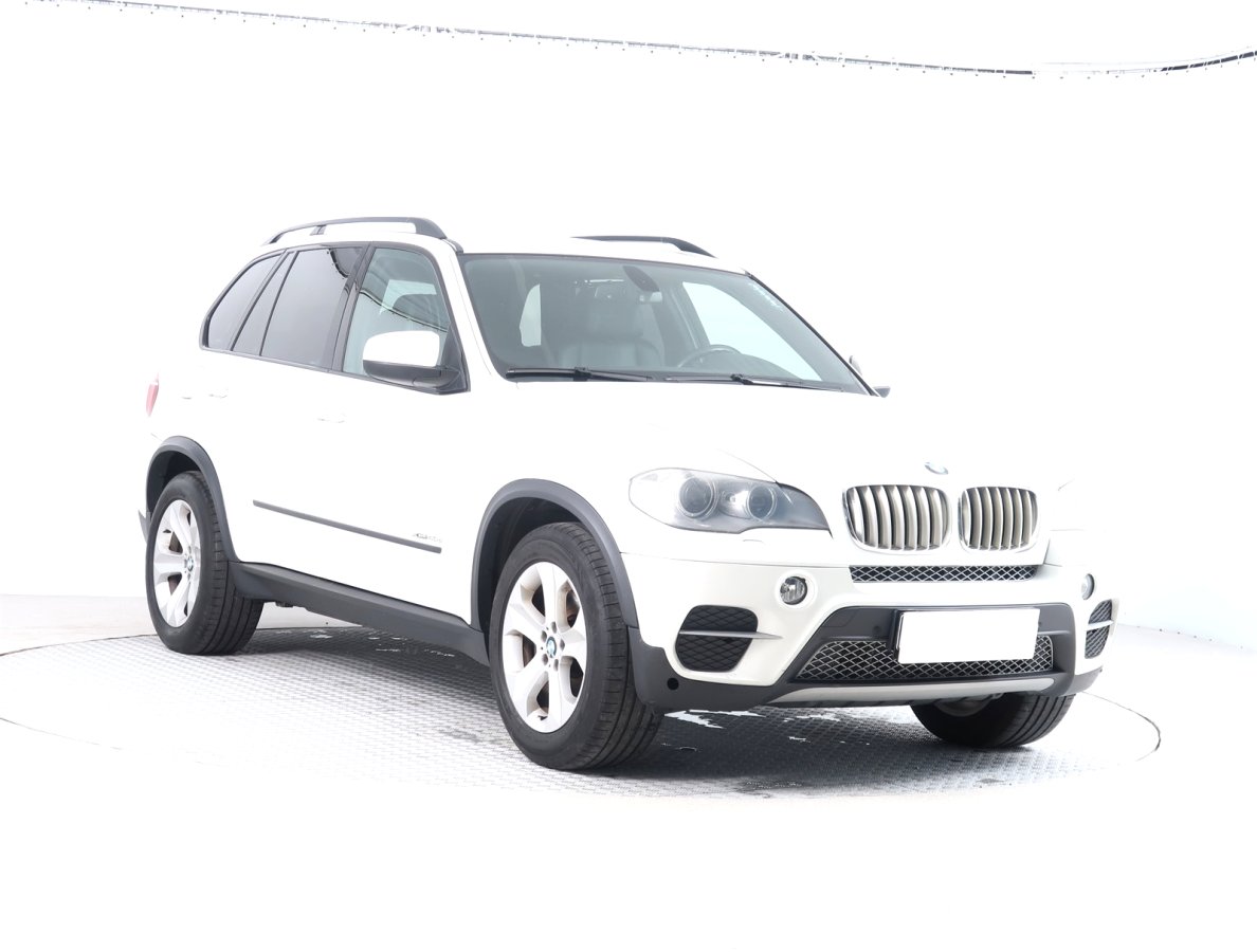 BMW X5, 2011 - celkový pohled